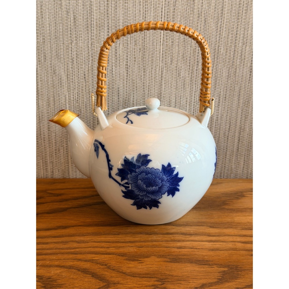 Vintage Blue White Porcelain Dobin Style Teapot with Rattan Handle - Picture 2 of 12